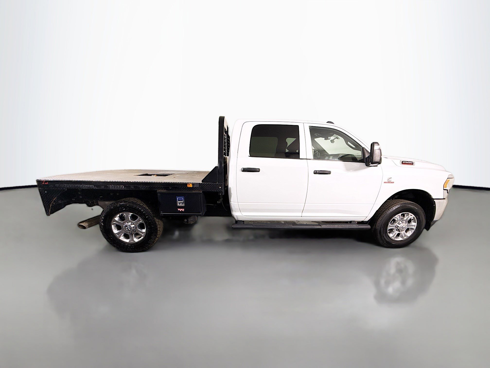 Used 2023 RAM 2500 Tradesman image 11