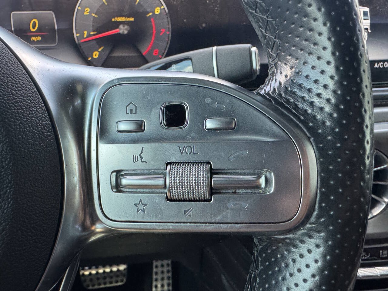 Used 2021 Mercedes-Benz G 550 image 31