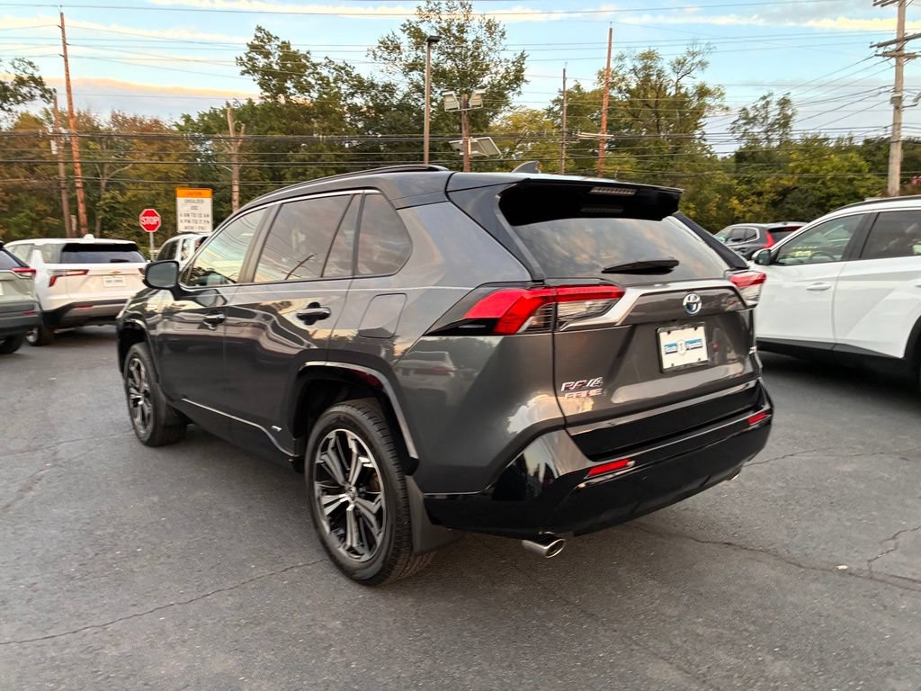 Used 2023 Toyota RAV4 XSE w/ Weather Package AWD/4WD image 5