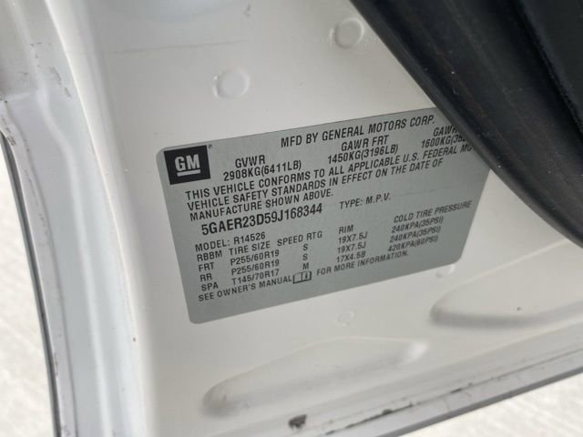 Used 2009 Buick Enclave CXL w/ Entertainment Package #3 FWD image 37