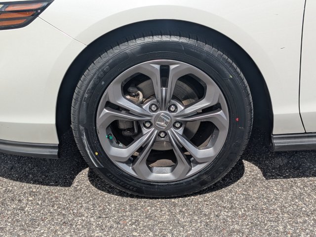 Used 2023 Honda Accord EX image 11