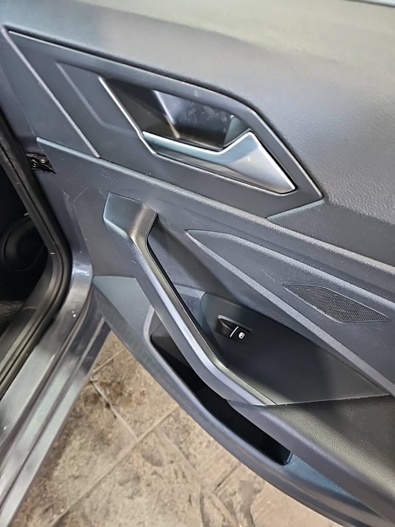 New 2025 Volkswagen Jetta S FWD image 15