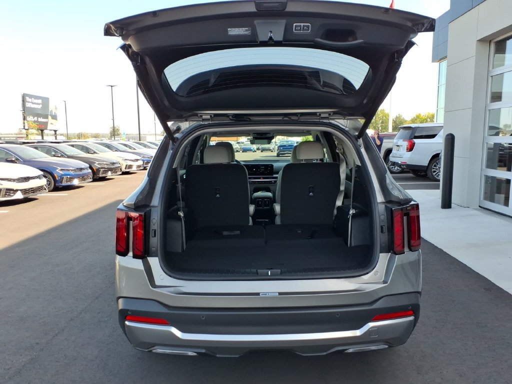 New 2026 Kia Sorento EX FWD image 6