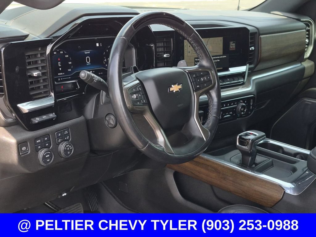 Used 2022 Chevrolet Silverado 1500 High Country w/ High Country Premium Package AWD/4WD image 35