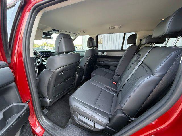 Used 2026 Hyundai Santa Fe SEL AWD/4WD image 5