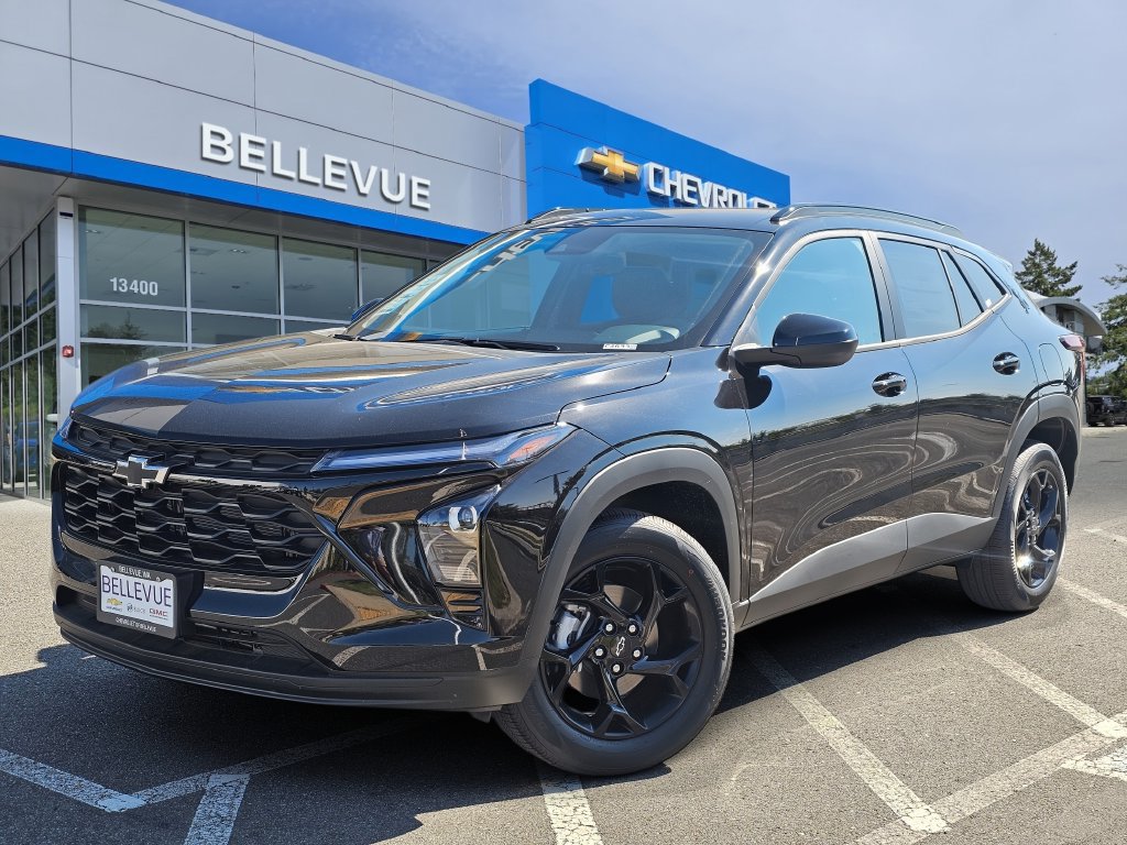 New 2026 Chevrolet Trax LT w/ Driver Confidence Package