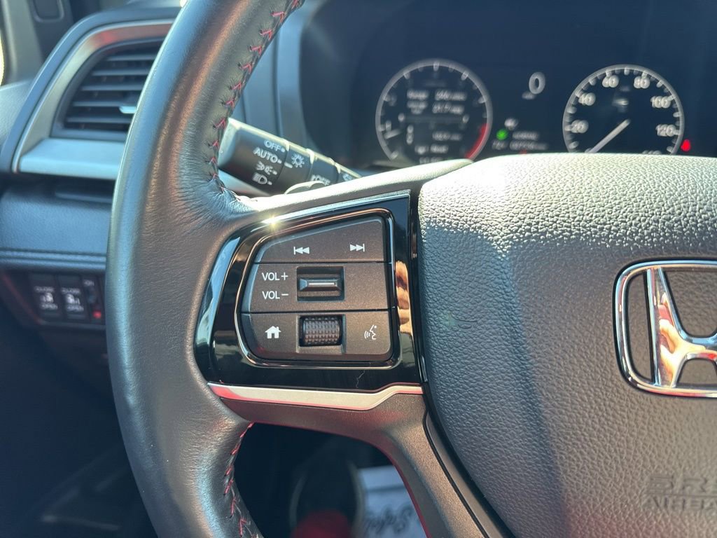 Used 2025 Honda Odyssey Sport-L image 15