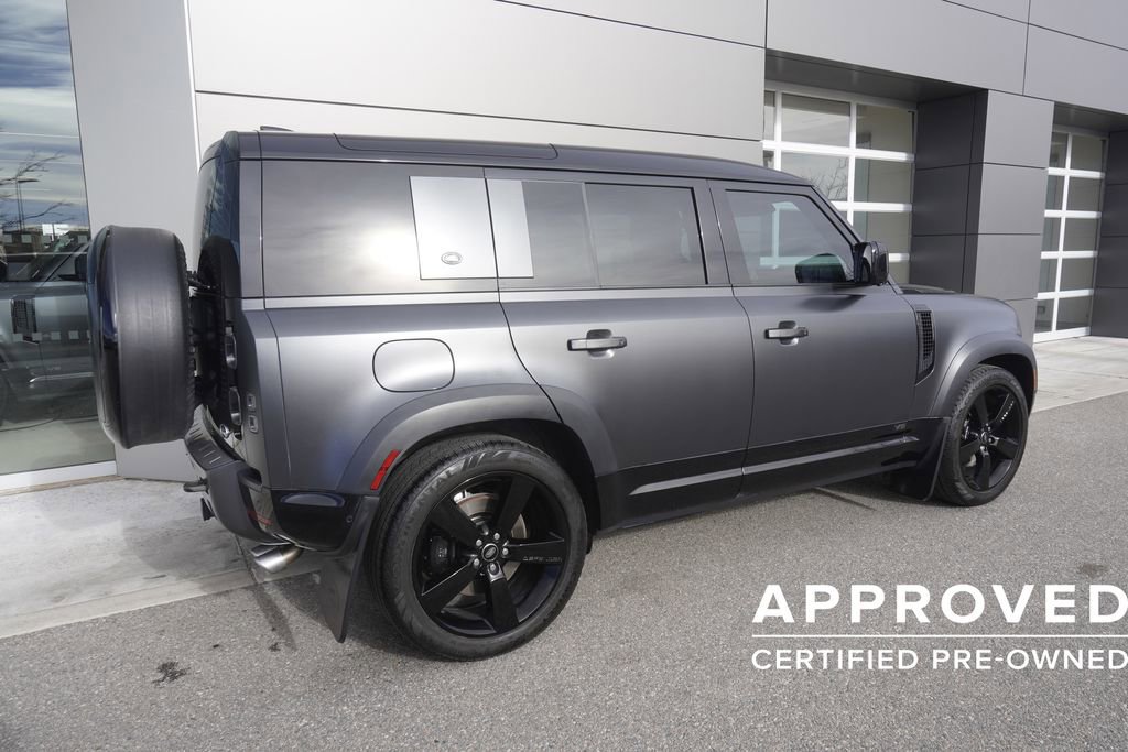 Used 2023 Land Rover Defender 110 Carpathian Edition image 4