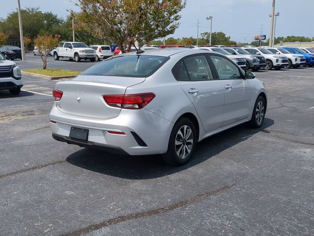 Used 2023 Kia Rio S w/ Technology Package FWD image 5