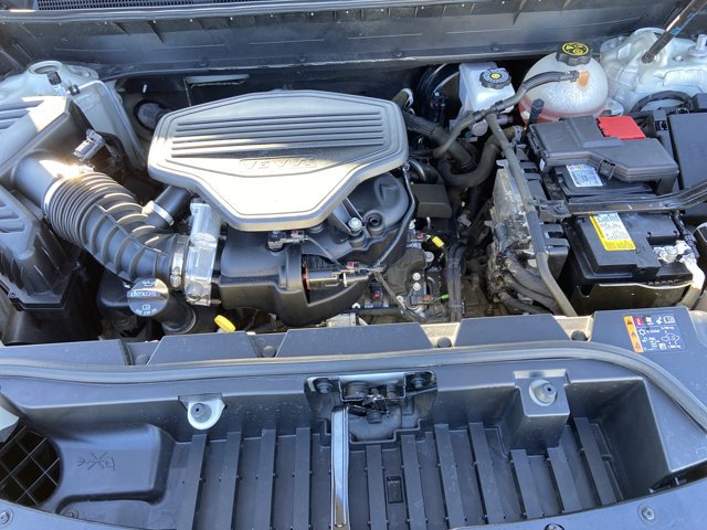Used 2022 GMC Acadia AT4 w/ Technology Package image 27