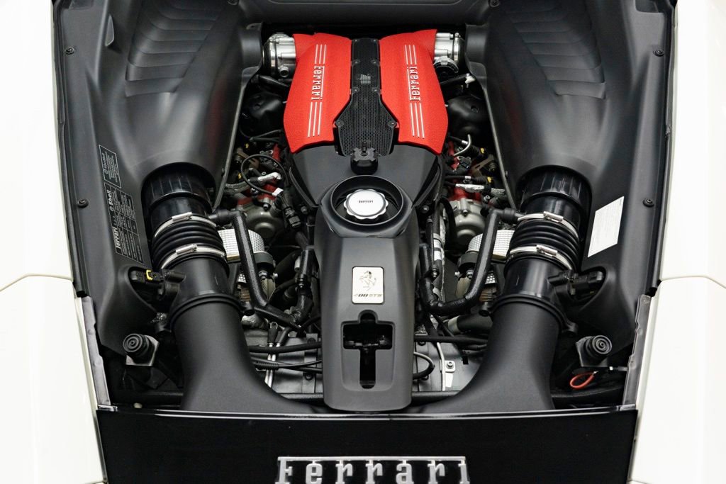 Used 2016 Ferrari 488 GTB image 46