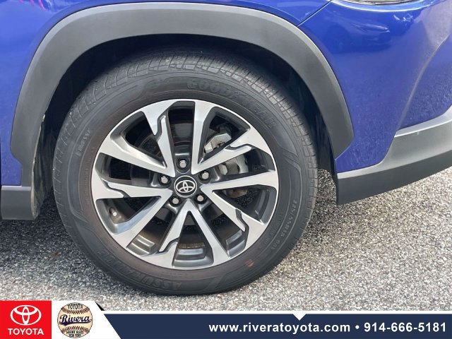 Certified 2023 Toyota Corolla Cross XLE w/ Convenience Package AWD/4WD image 10