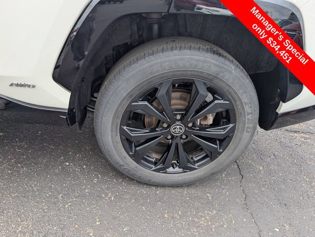 Used 2022 Toyota RAV4 XSE w/ XSE Grade Weather Package AWD/4WD image 24