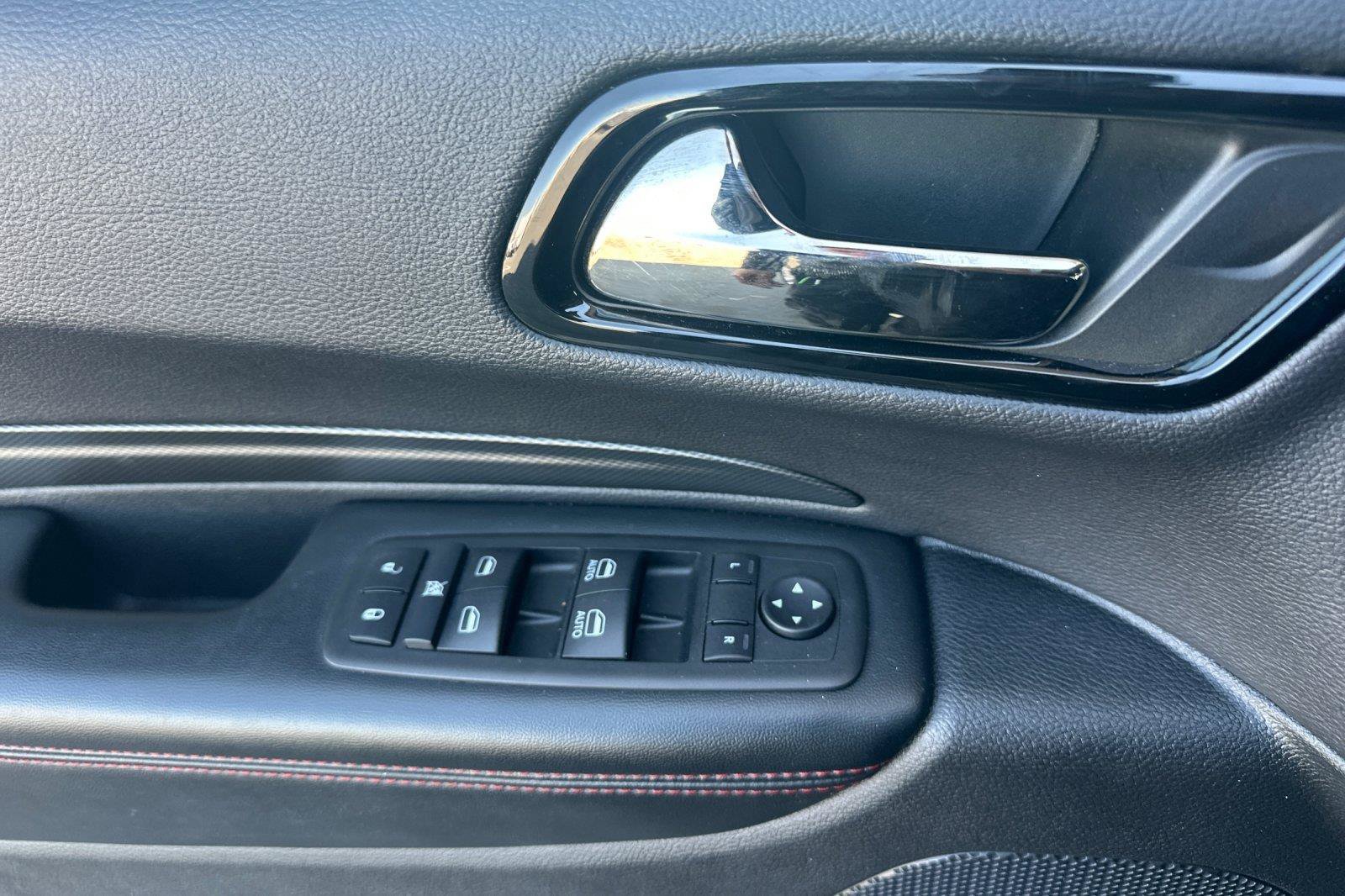 Certified 2025 Dodge Durango GT RWD image 11