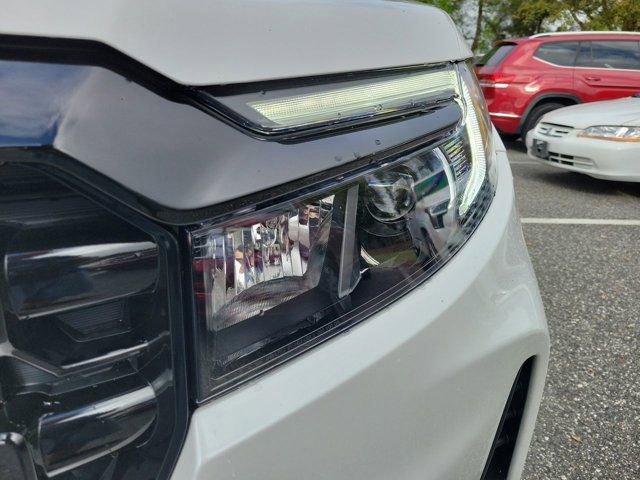 Used 2025 Honda Ridgeline Black Edition image 16