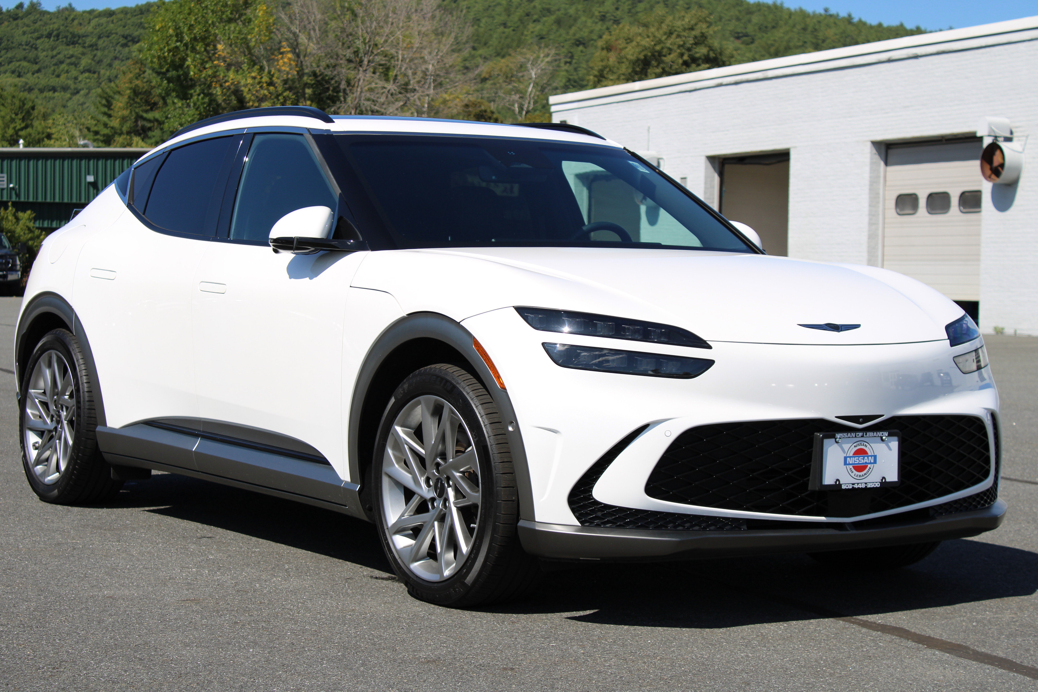 Used 2023 Genesis GV60 Advanced AWD/4WD image 3