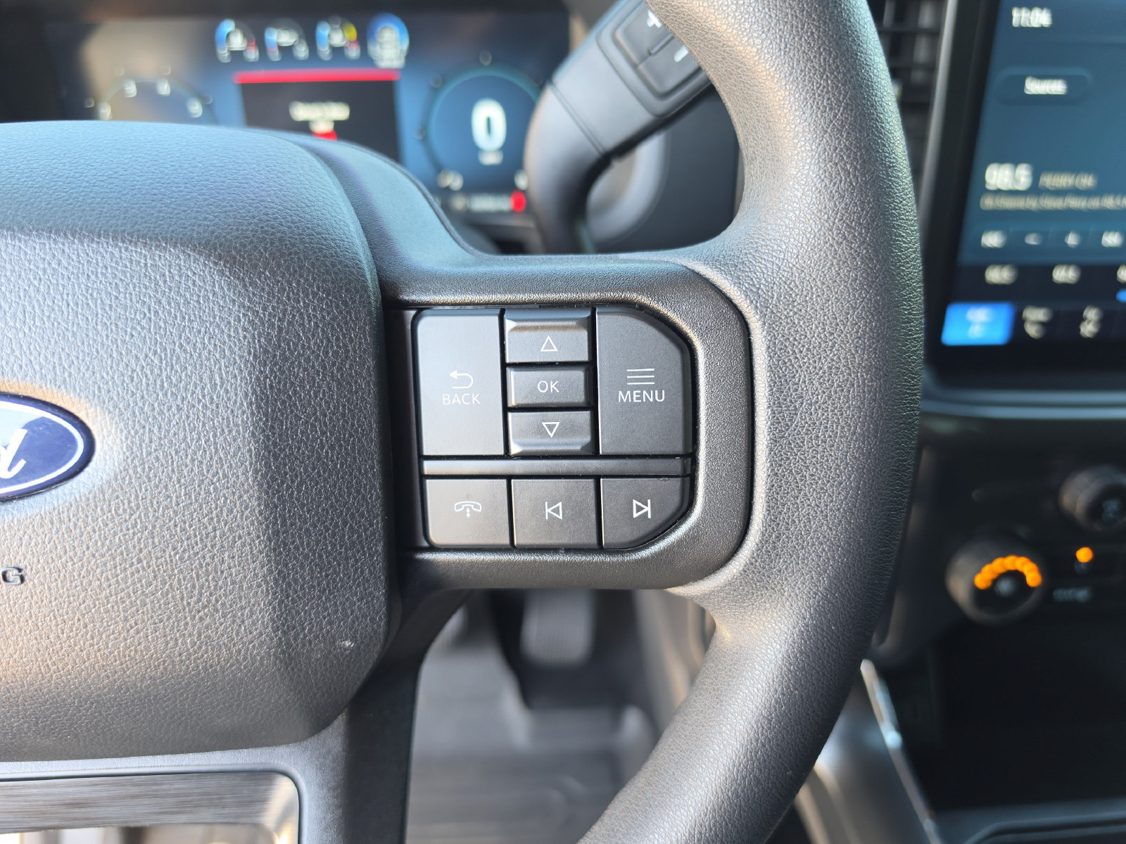 Used 2025 Ford F150 STX AWD/4WD image 34