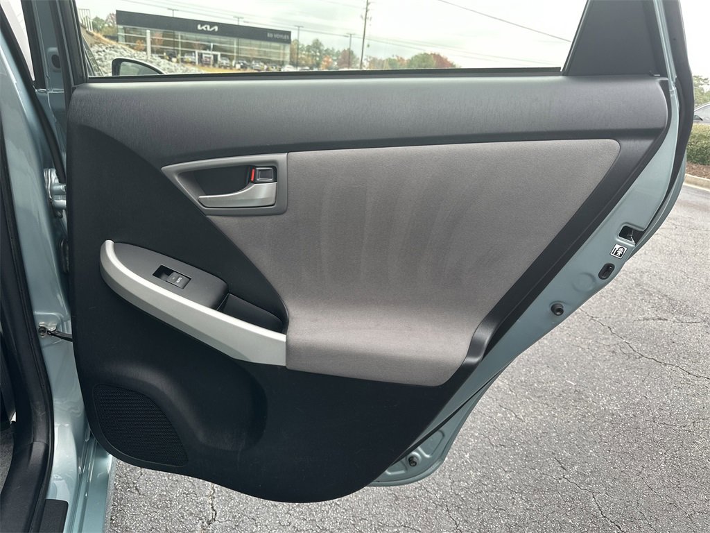 Used 2014 Toyota Prius Two image 16