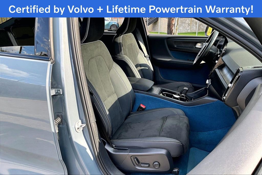 Certified 2023 Volvo C40 P8 Recharge Ultimate image 10