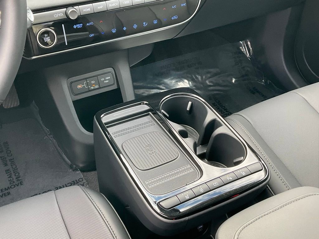 Used 2025 Hyundai Ioniq 5 SEL image 44