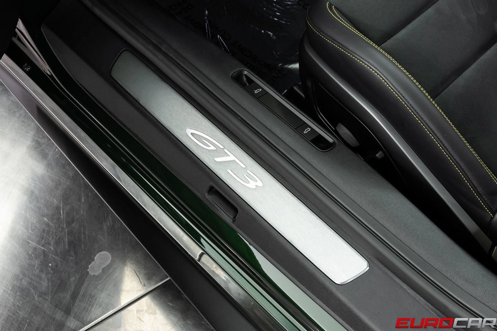 Used 2026 Porsche 911 GT3 RWD image 43