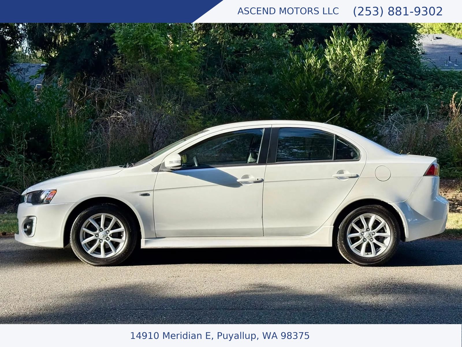 Used 2016 Mitsubishi Lancer ES FWD image 2