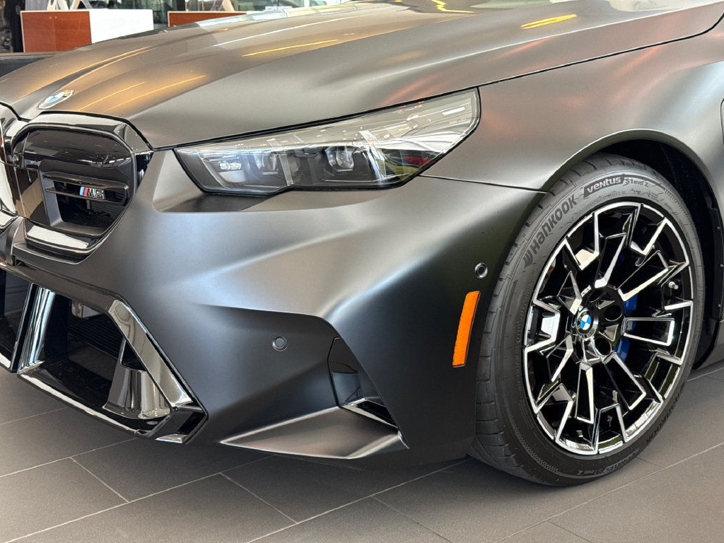 New 2027 BMW M5 w/ Executive Package AWD/4WD image 6