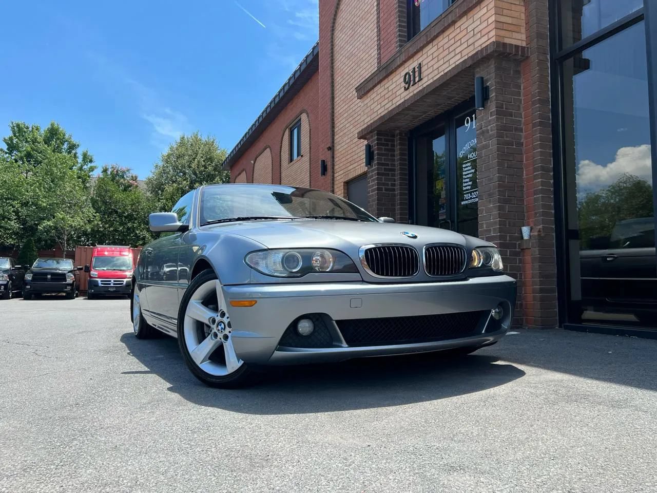 Used 2004 BMW 325Ci Convertible RWD image 16