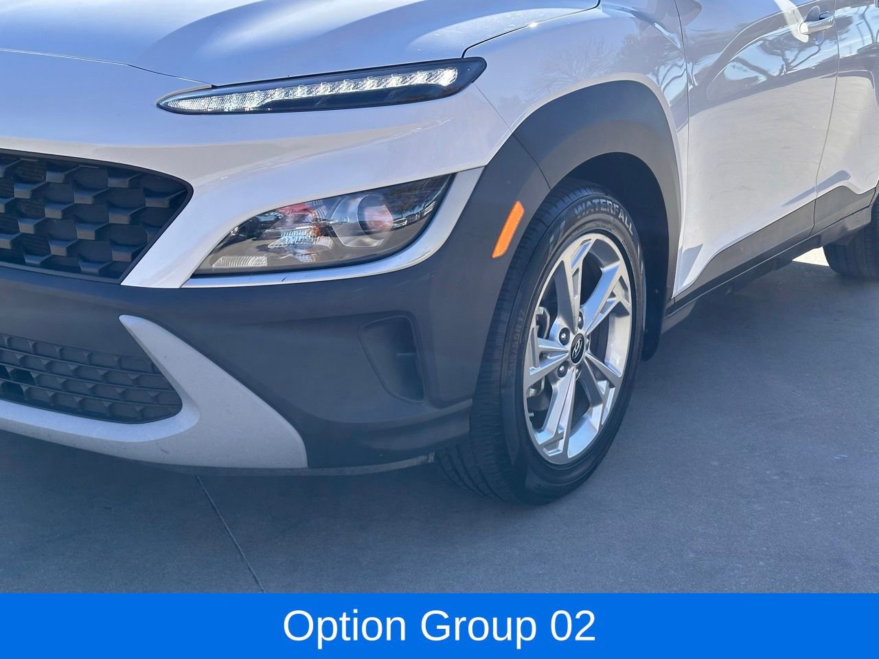 Used 2022 Hyundai Kona SEL w/ Convenience Package image 6