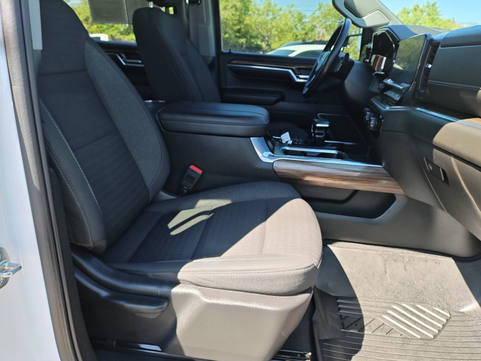 Used 2023 Chevrolet Silverado 1500 RST w/ Z71 Off-Road Package AWD/4WD image 29