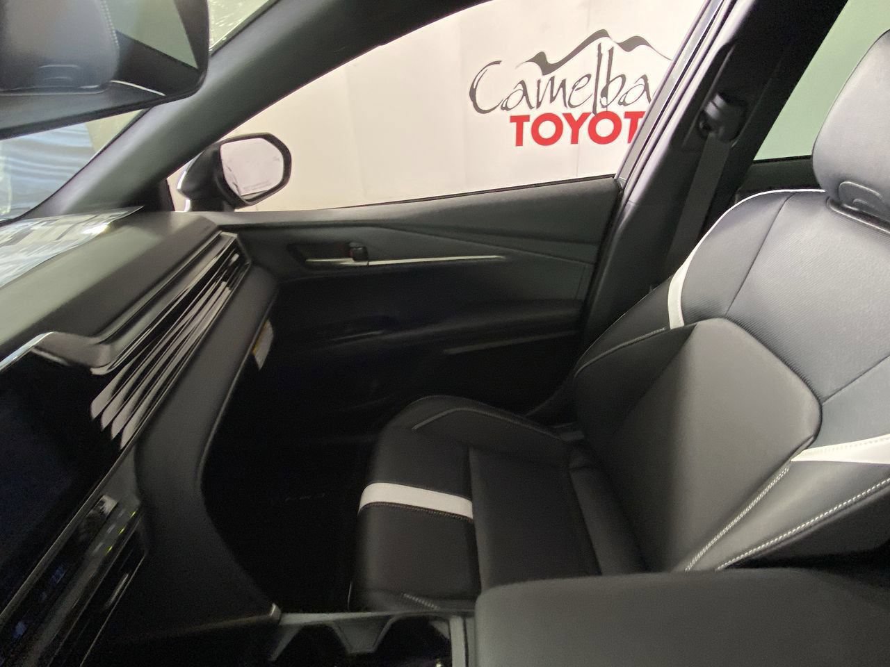 New 2026 Toyota Camry SE FWD image 20