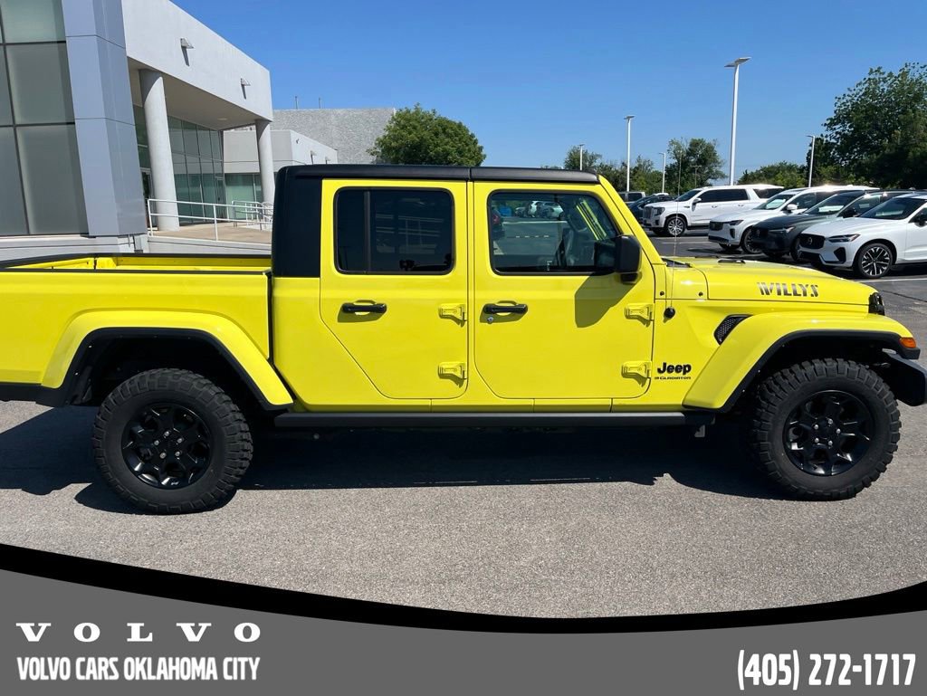 Used 2023 Jeep Gladiator Sport AWD/4WD image 4
