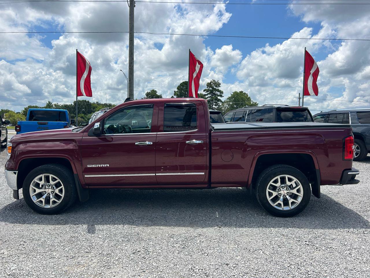Used 2015 GMC Sierra 1500 SLT w/ Driver Alert Package RWD image 19