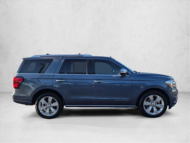 Used 2023 Ford Expedition Platinum RWD image 4