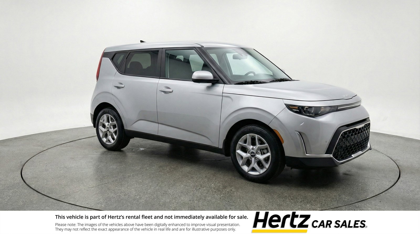 Used 2025 Kia Soul LX w/ LX Technology Package FWD image 1