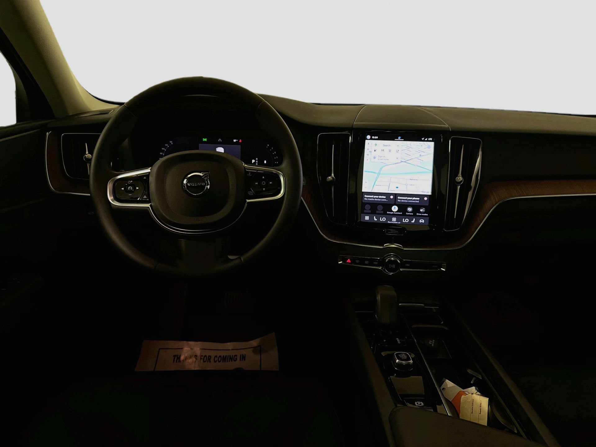 Certified 2024 Volvo XC60 B5 Plus AWD/4WD image 23