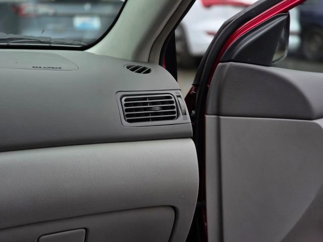 Used 2004 Toyota Corolla CE image 21