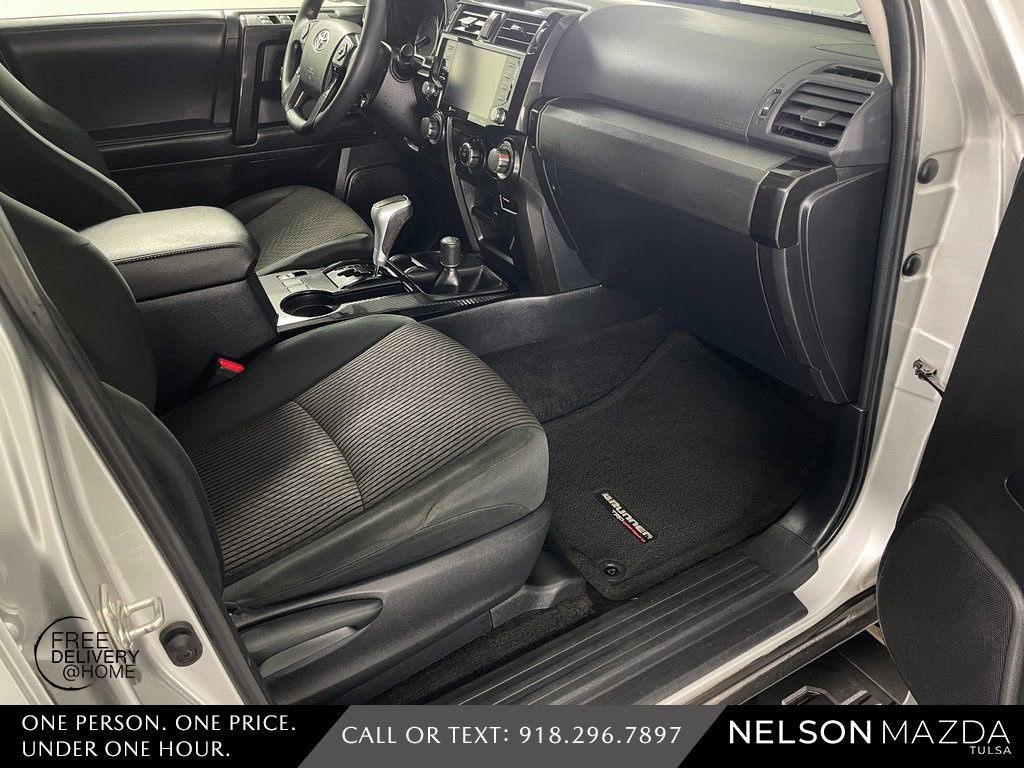 Used 2022 Toyota 4Runner TRD Off-Road image 43