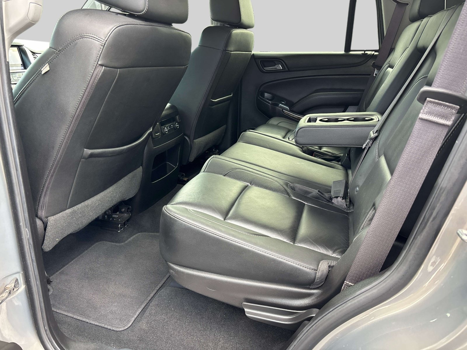 Used 2017 Chevrolet Tahoe LT AWD/4WD image 9