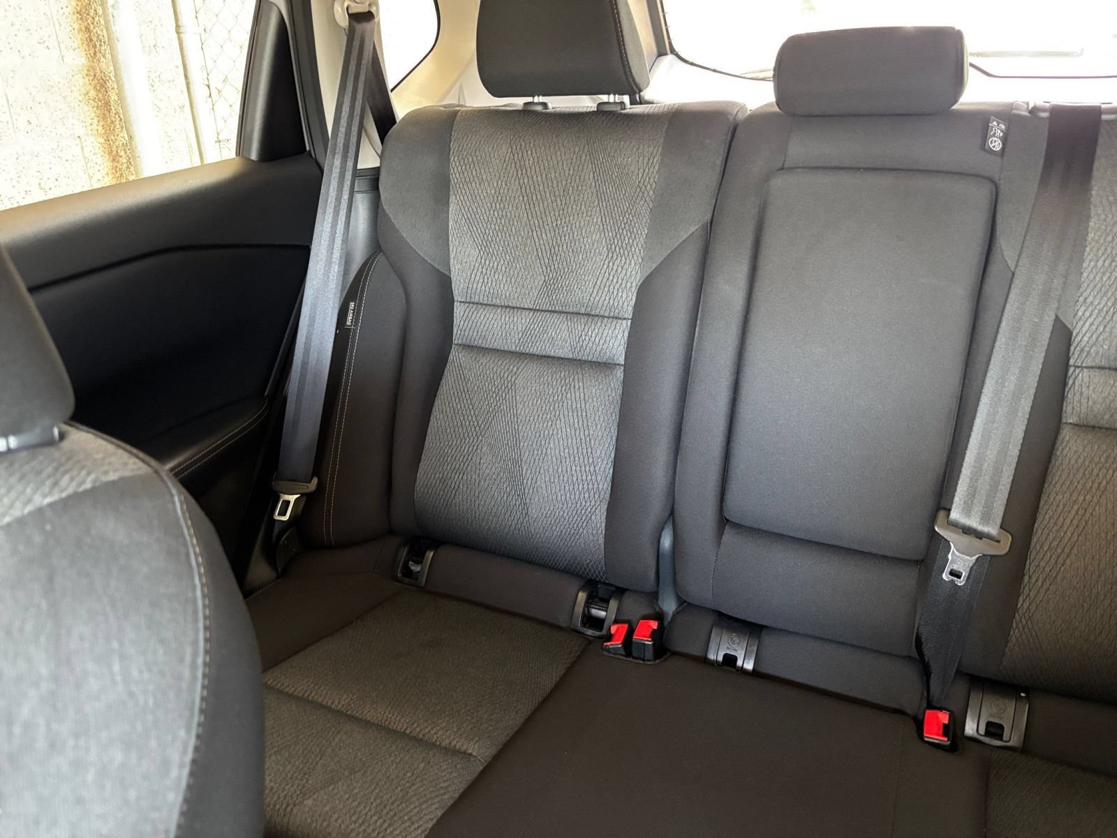 Used 2025 Nissan Rogue SV FWD image 41
