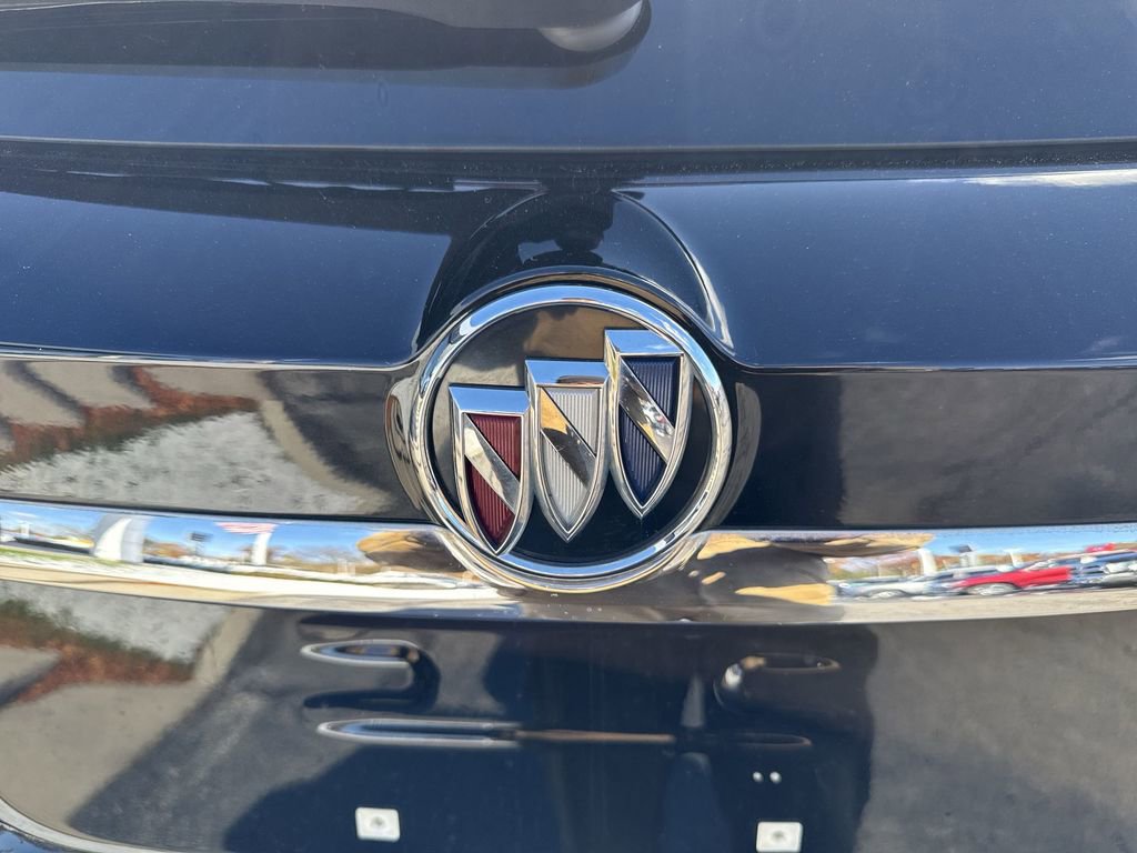 Certified 2022 Buick Encore Preferred image 27
