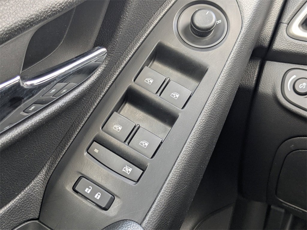 Certified 2022 Chevrolet Trax LT w/ LT Convenience Package image 19