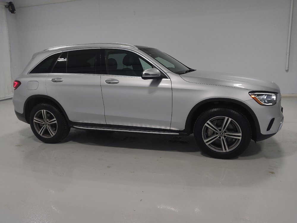 Used 2020 Mercedes-Benz GLC 300 4MATIC w/ Multimedia Package image 11