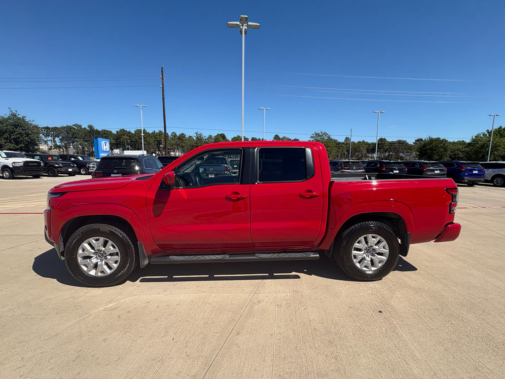 Used 2022 Nissan Frontier SV image 5