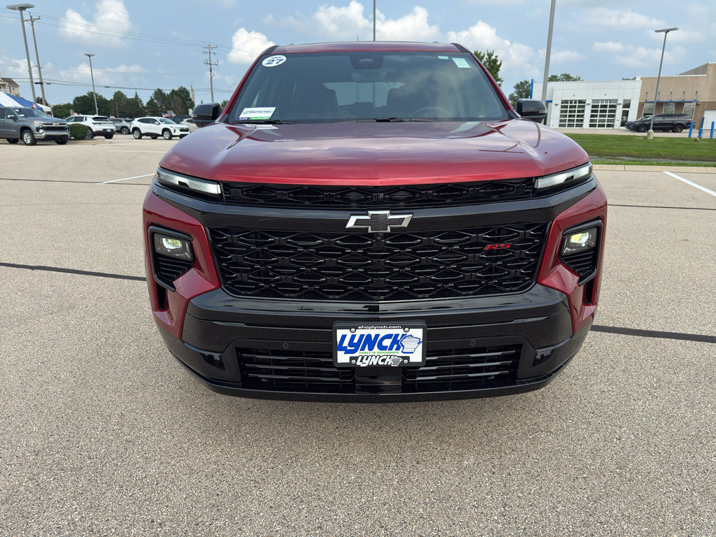 New 2027 Chevrolet Traverse RS w/ LPO, Floor Liner Package AWD/4WD image 7