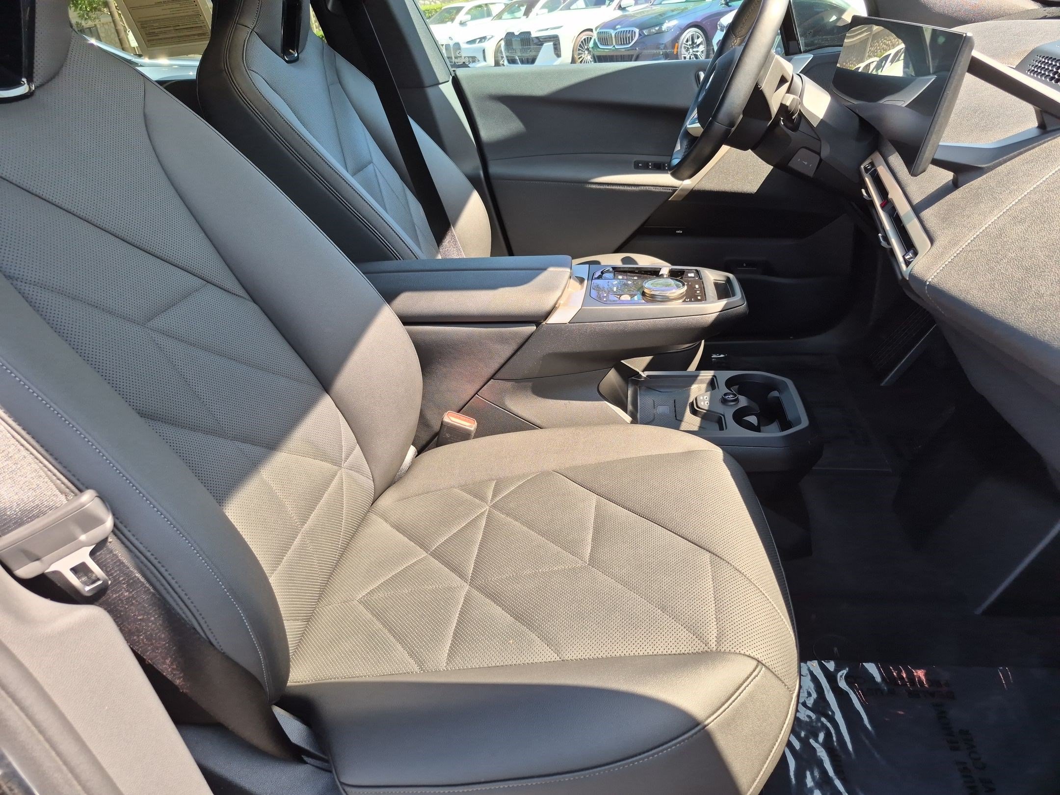 Certified 2024 BMW iX xDrive50 AWD/4WD image 34