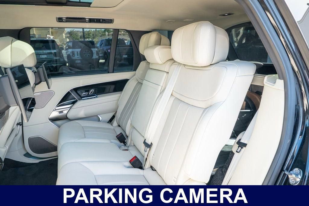 Used 2025 Land Rover Range Rover Long Wheelbase Autobiography AWD/4WD image 26