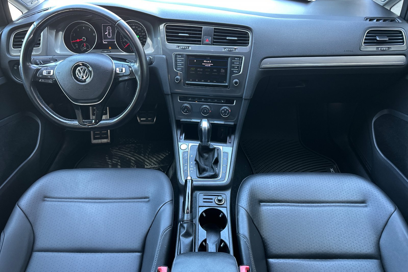 Used 2017 Volkswagen Golf Alltrack AWD/4WD image 13