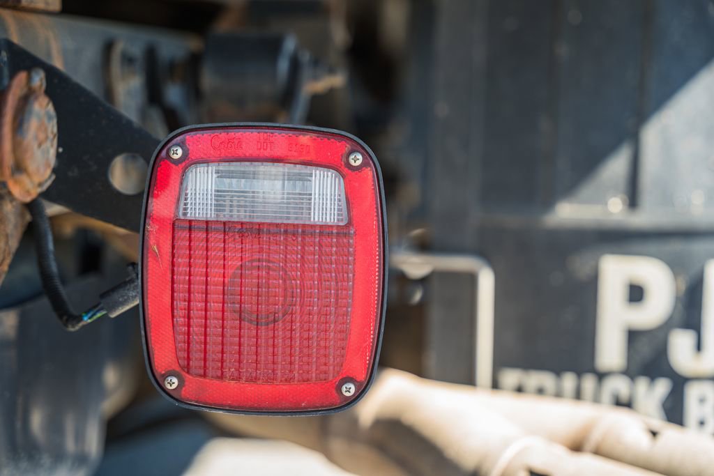 Used 2019 Ford F550 4x4 SuperCab Super Duty image 7