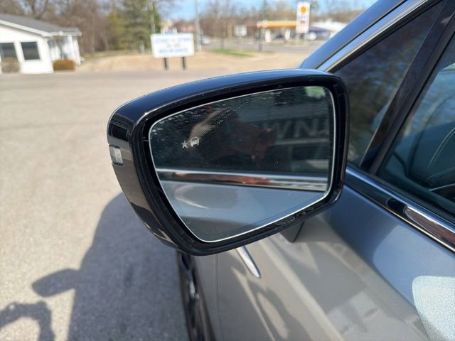 Certified 2024 Buick Enclave Essence w/ Sport Touring Edition FWD image 10